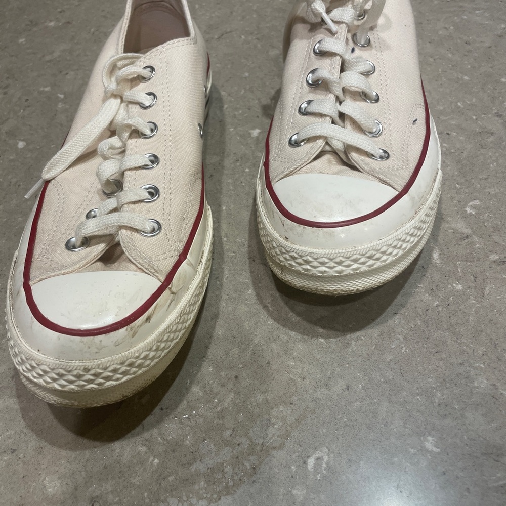 Converse Cream Sneakers with Red Accents
